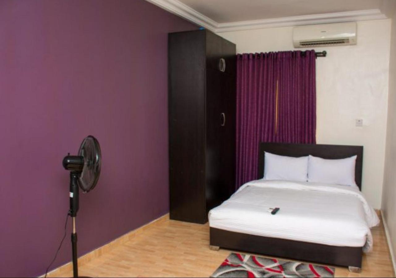 Esporta Suites Yaba Lagos Exteriör bild